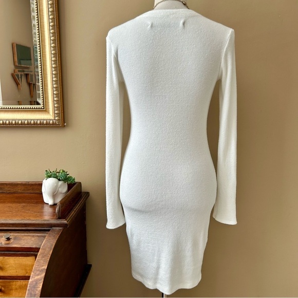 ENZA COSTA Button Cuff Mini Dress Winter White Long Sleeve Ribbed Sweater Size M - Picture 5 of 7